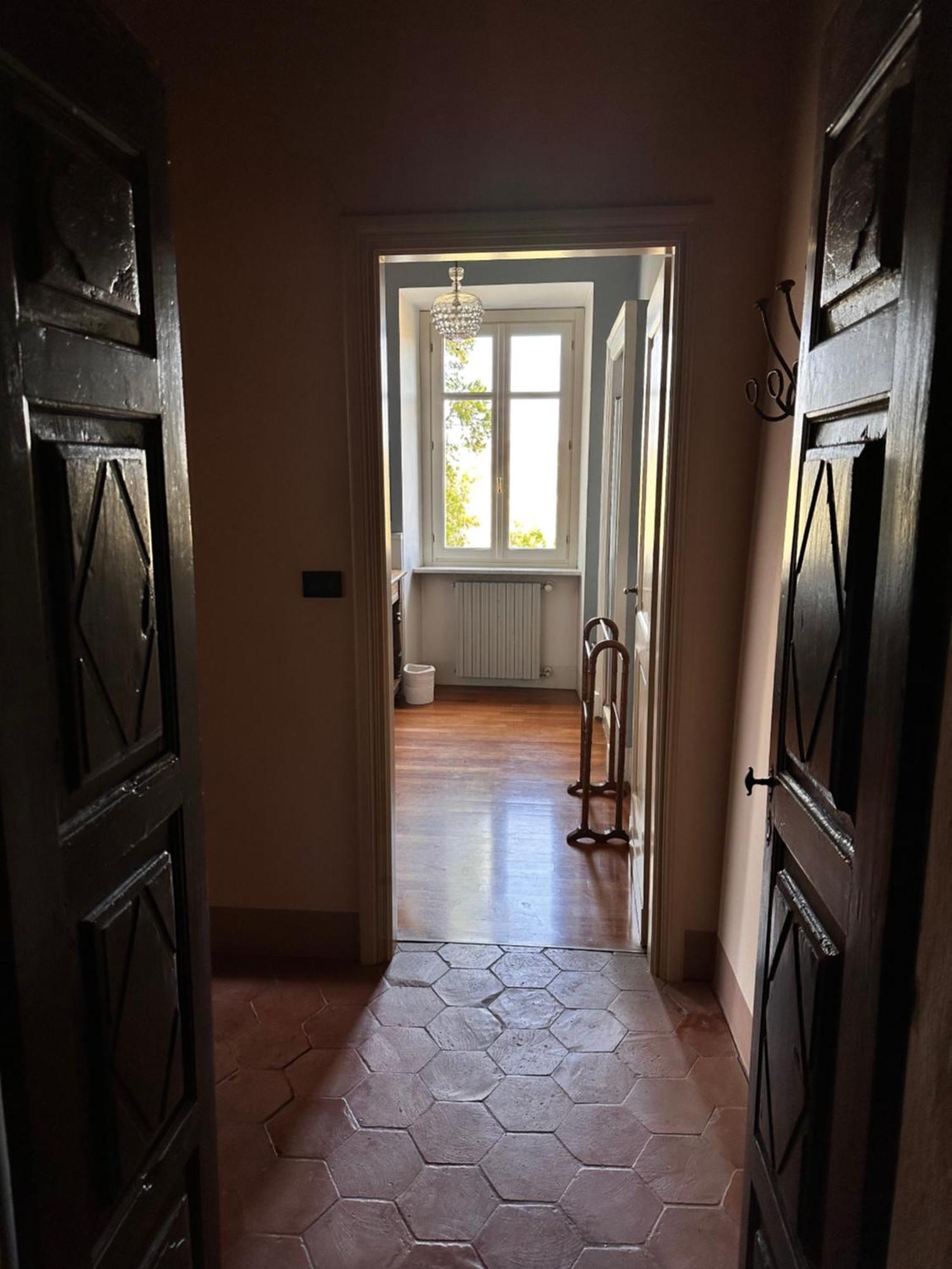 Castello Di Coazzolo Bed & Breakfast Neive Dış mekan fotoğraf
